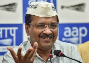 टूटे वादे और भ्रष्टाचार के आरोप: क्या आम आदमी पार्टी को एक और मौका मिलना चाहिए?