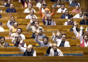 वन नेशन-वन इलेक्शन पर बनी JPC में प्रियंका गांधी:संबित पात्रा, सुप्रिया सुले, कल्याण बनर्जी भी शामिल; लोकसभा के 21, राज्यसभा के 10 सांसदों का नाम